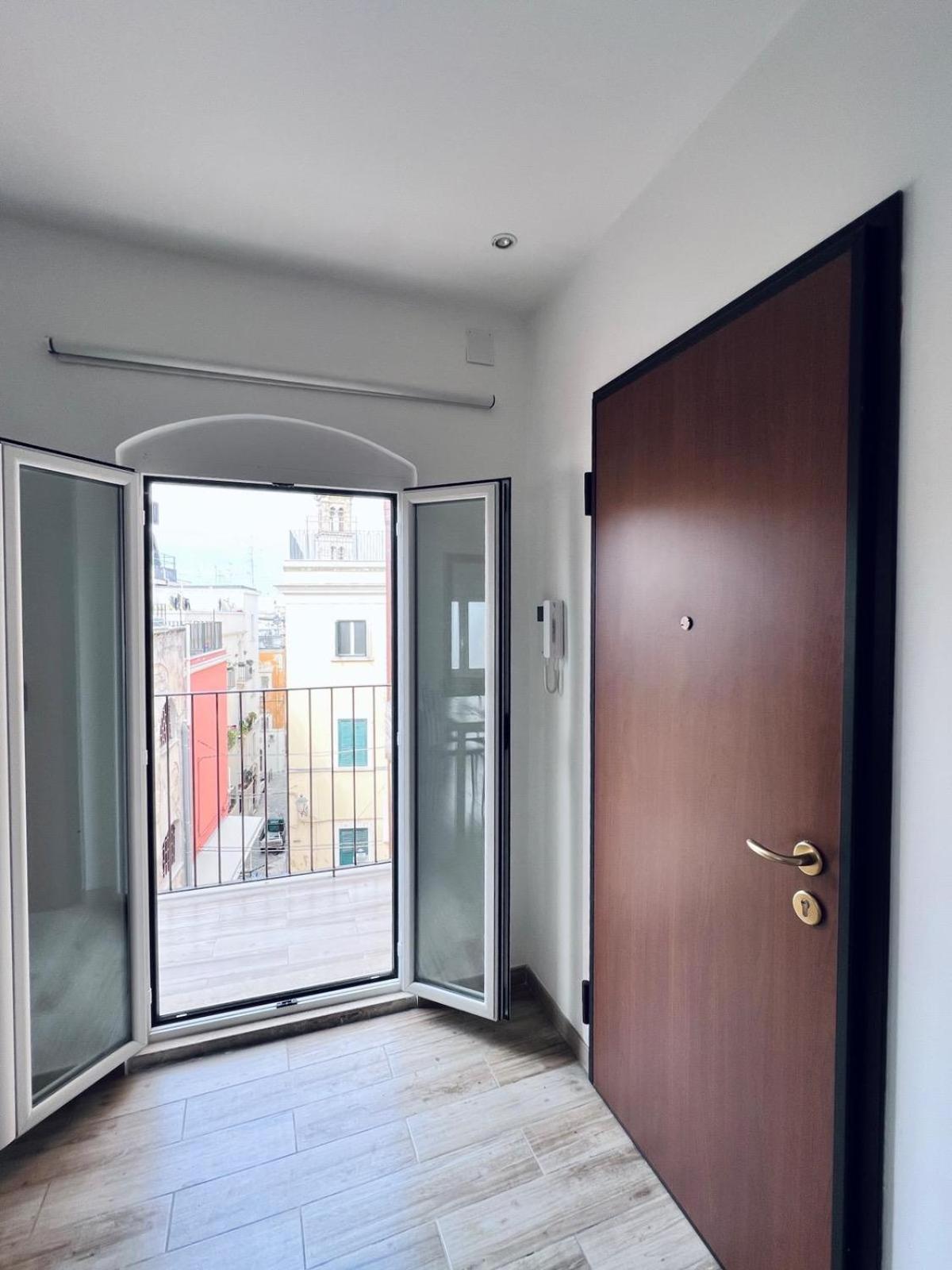 Macario Apartment In The Old Town Барі Екстер'єр фото