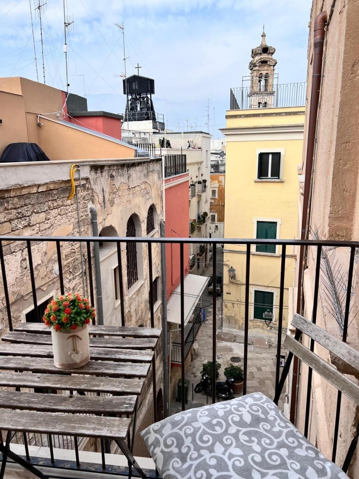 Macario Apartment In The Old Town Барі Екстер'єр фото